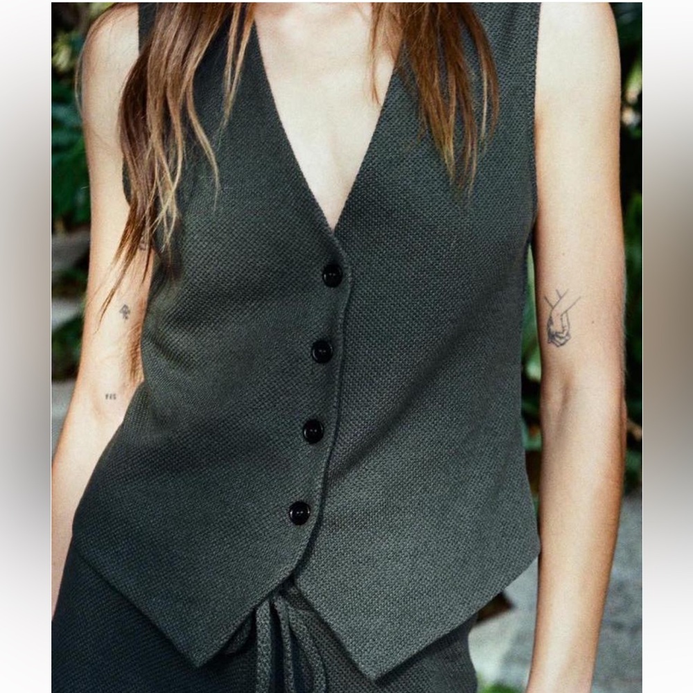 Zara Grey Textured Vest